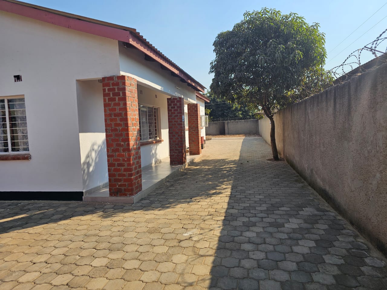 Trend Dental Clinic building
